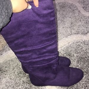 purple boots
